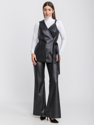 Женская одежда, жилет из экокожи, артикул: 036-0583, Цвет: черный,  Фабрика Трика, фото №1.