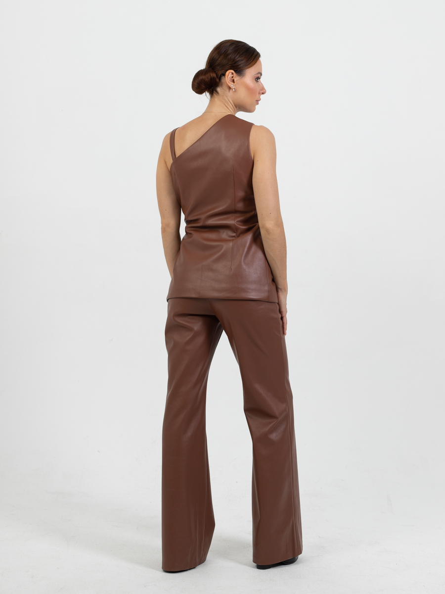 Женская одежда, жилет из экокожи, артикул: 036-0474, Цвет: коричневый,  Фабрика Трика, фото №1