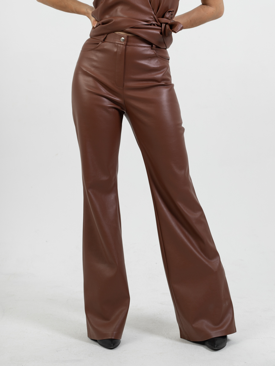 Женская одежда, брюки из экокожи, артикул: 4470-0474, Цвет: коричневый,  Фабрика Трика, фото №1