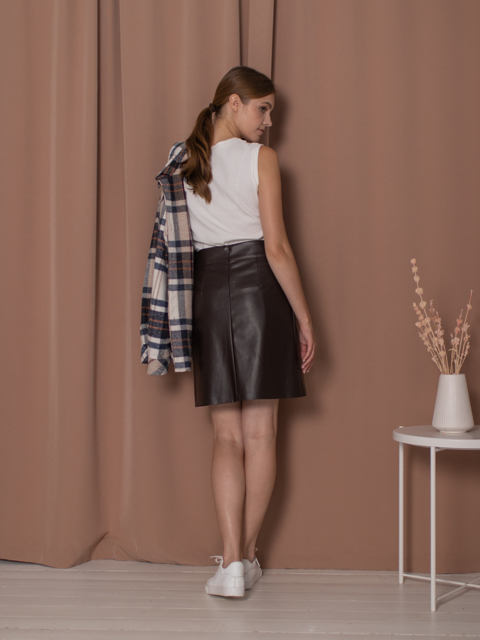 Женская одежда, юбка из экокожи, артикул: 1010-0584, Цвет: коричневый,  Фабрика Трика, фото №1