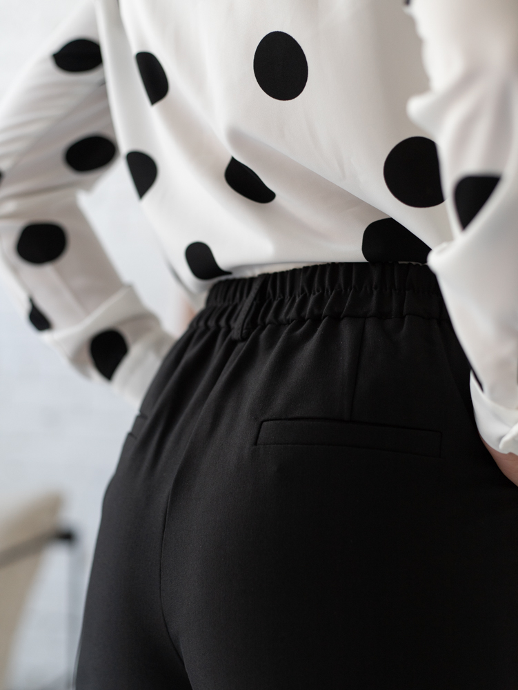 Женская одежда, брюки, артикул: 4468-0346, Цвет: черный,  Фабрика Трика, фото №1